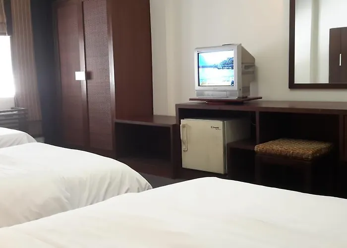 The Pavilion Place 3* Bangkok