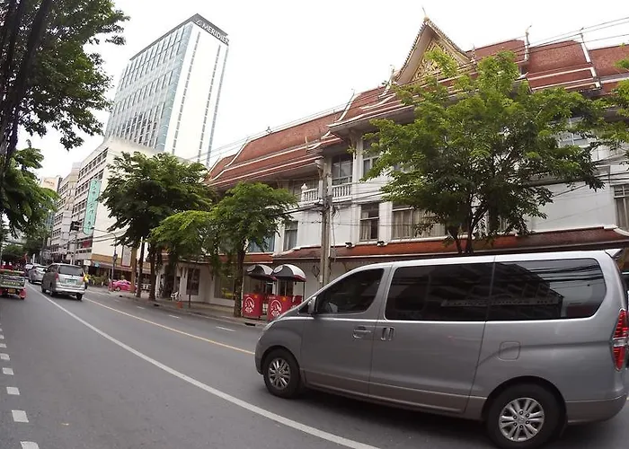 Hotel The Pavilion Place 3*