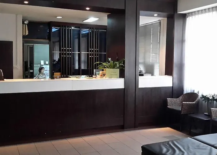 The Pavilion Place Hotel
