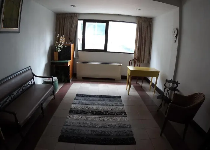 The Pavilion Place 3* Bangkok
