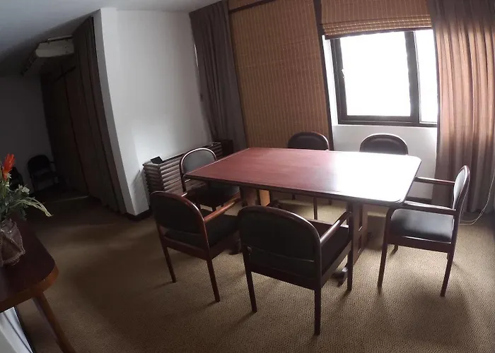 The Pavilion Place 3* Bangkok